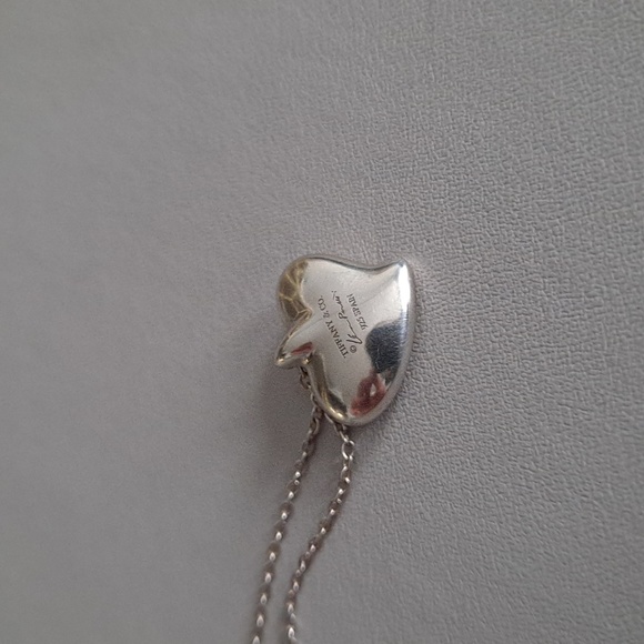 Tiffany & Co. Elsa Peretti full heart pendant necklace - Picture 5 of 14
